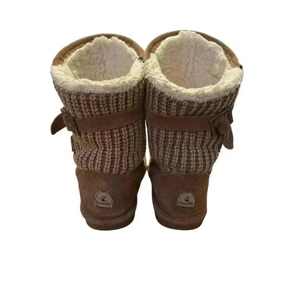 BEARPAW TAN BOOT FOR YOUTH SIZE 5 - Picture 3 of 6